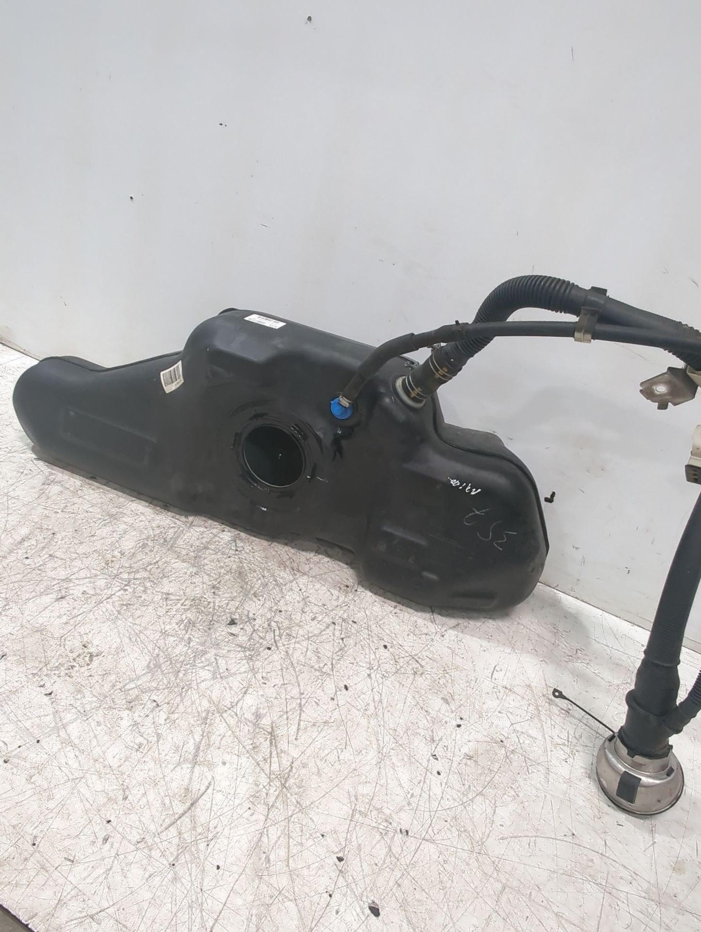 deposito_combustible_172055fa0a_nissan_micra_v_k14_1_5_dci