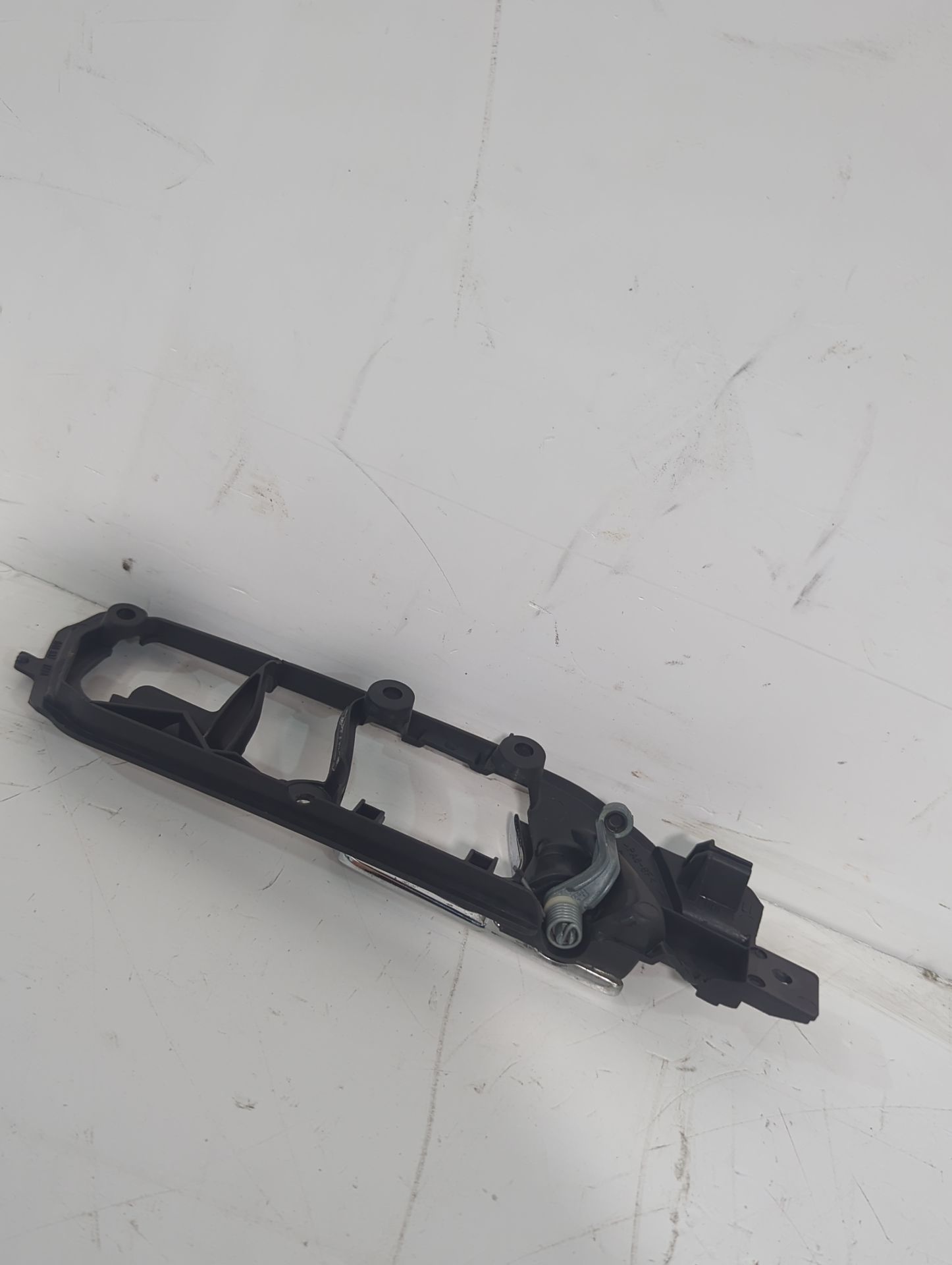 maneta_interior_delantera_izquierda_6q1837173d_volkswagen_polo_iv_9n_9a_1_9_sdi