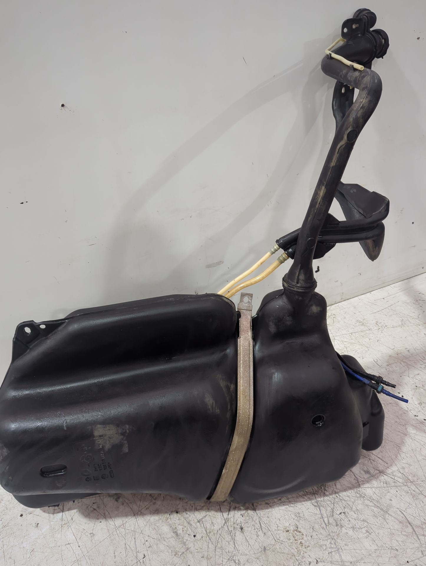 deposito_combustible_6q0201085a_volkswagen_polo_iv_9n_9a_1_9_sdi