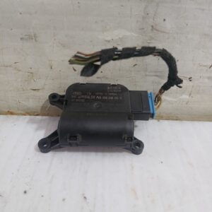 motor_apertura_trampilla_0132801343_seat_leon_1p1_1_9_tdi