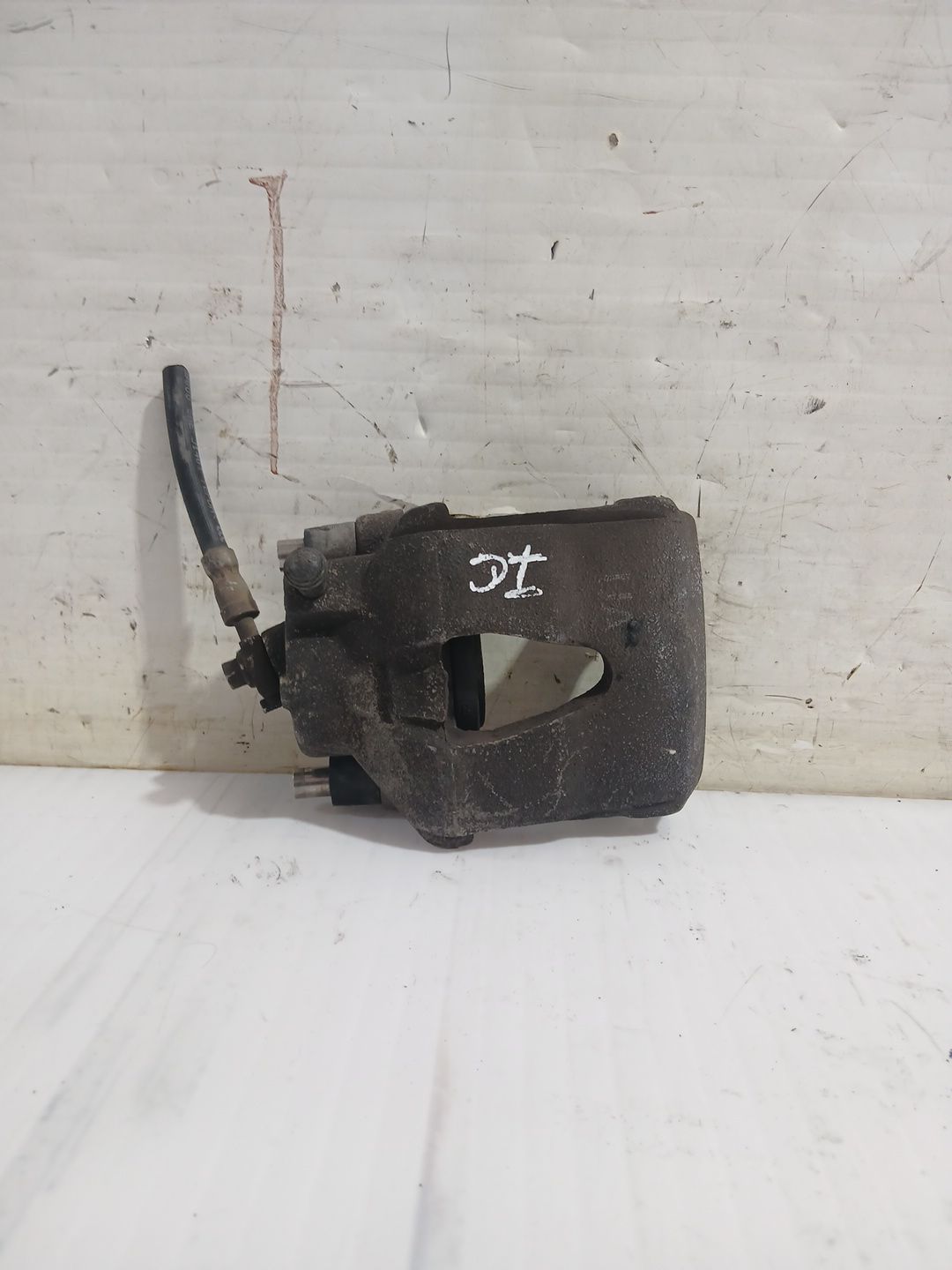 pinza_de_freno_delantera_izquierda_1k0615123d_seat_leon_1p1_1_9_tdi