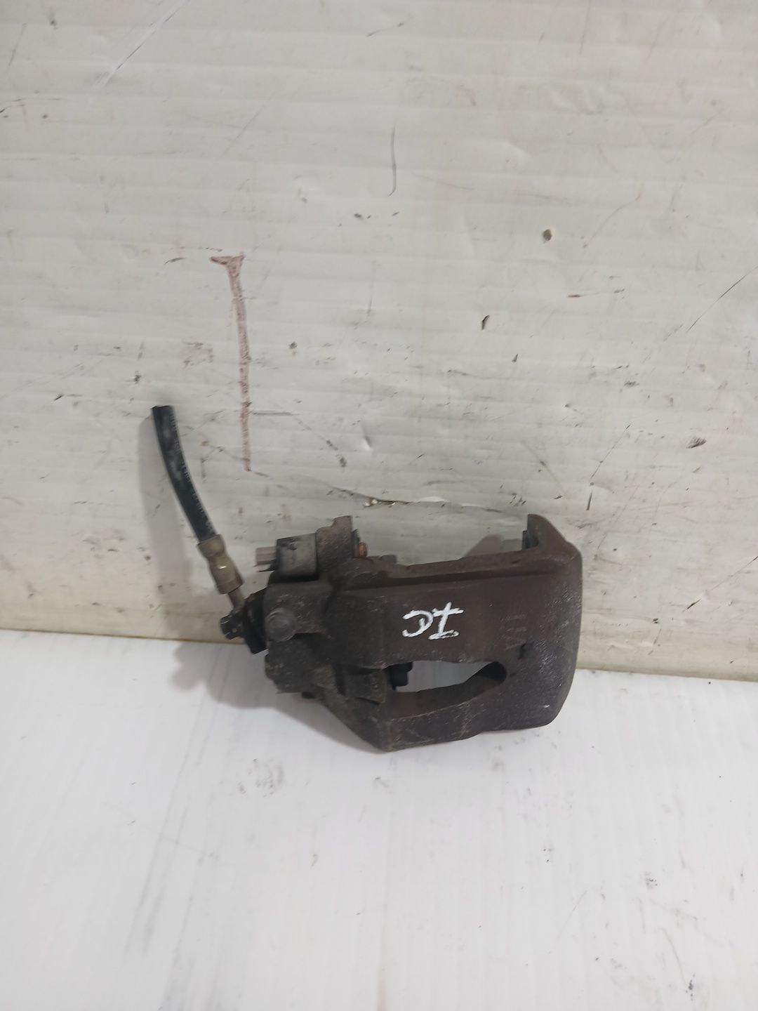 pinza_de_freno_delantera_izquierda_1k0615123d_seat_leon_1p1_1_9_tdi