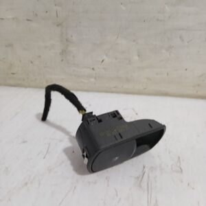 mando_elevalunas_delantero_derecho_315625731_opel_corsa_d_s07_1_3_cdti_l08_l68