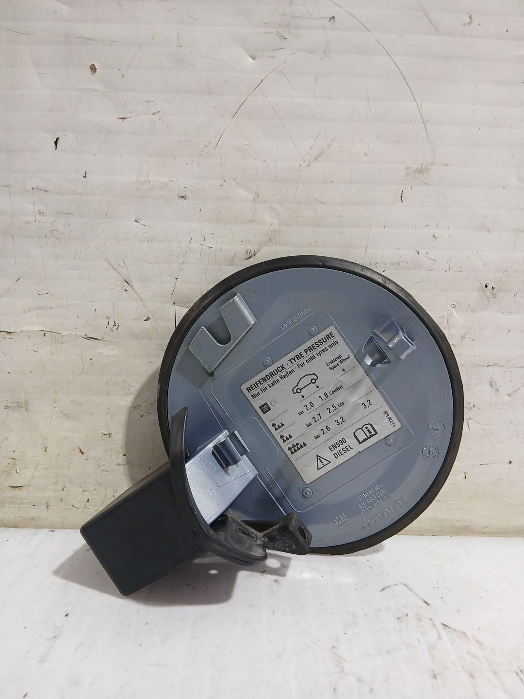 tapa_exterior_combustible_13183306_opel_corsa_d_s07_1_3_cdti_l08_l68