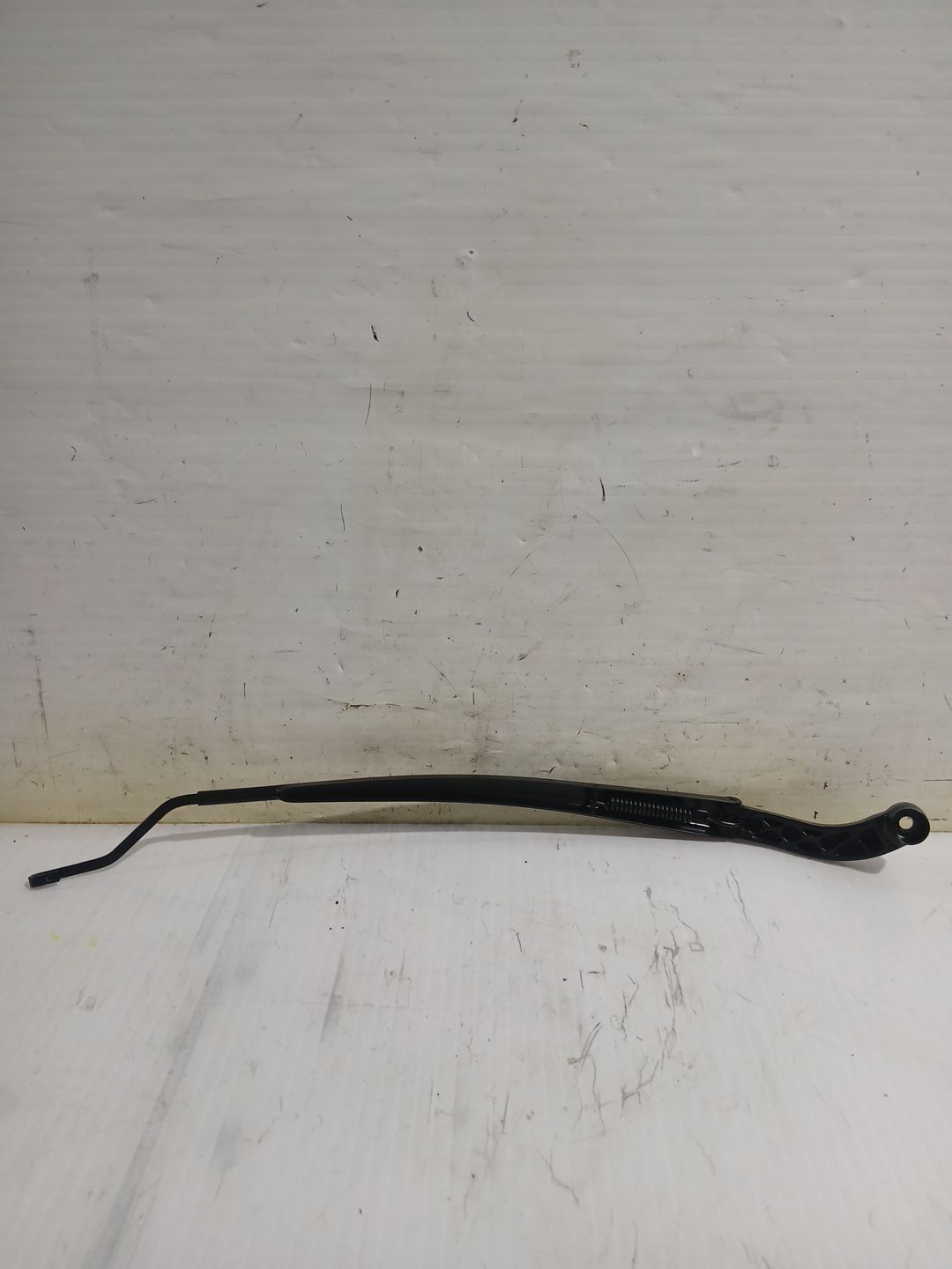 brazo_limpia_delantero_derecho_8521142210_toyota_rav_4_v_a5_h5_2_0_mxaa52