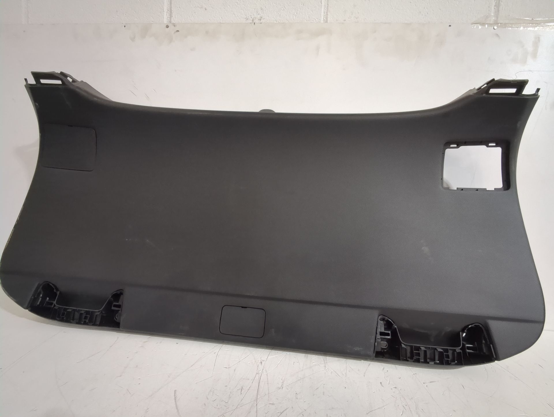 guarnecido_porton_trasero_6775042060c0_toyota_rav_4_v_a5_h5_2_0_mxaa52