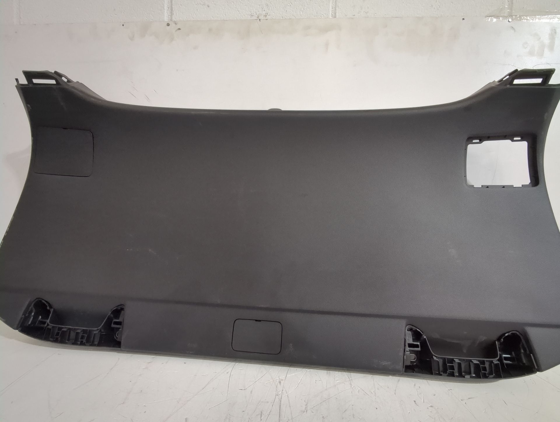 guarnecido_porton_trasero_6775042060c0_toyota_rav_4_v_a5_h5_2_0_mxaa52