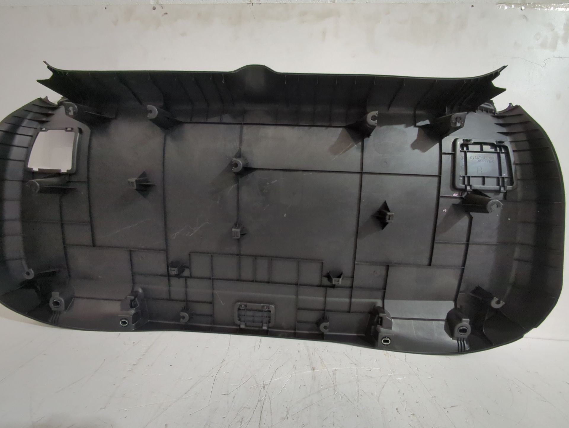 guarnecido_porton_trasero_6775042060c0_toyota_rav_4_v_a5_h5_2_0_mxaa52