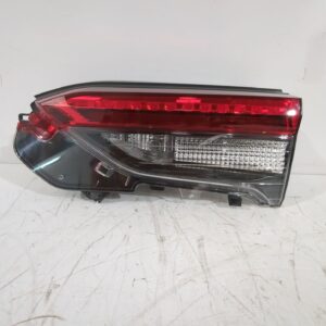 piloto_trasero_derecho_interior_8158142151_toyota_rav_4_v_a5_h5_2_0_mxaa52