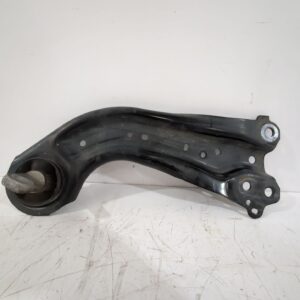 brazo_suspension_inferior_trasero_derecho_4873042060_toyota_rav_4_v_a5_h5_2_0_mxaa52