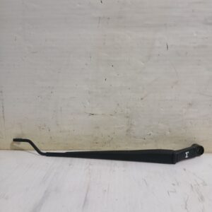 brazo_limpia_delantero_izquierdo_852210f010_toyota_corolla_verso_zer_zze12_r1_2_2_d_4d_aur10