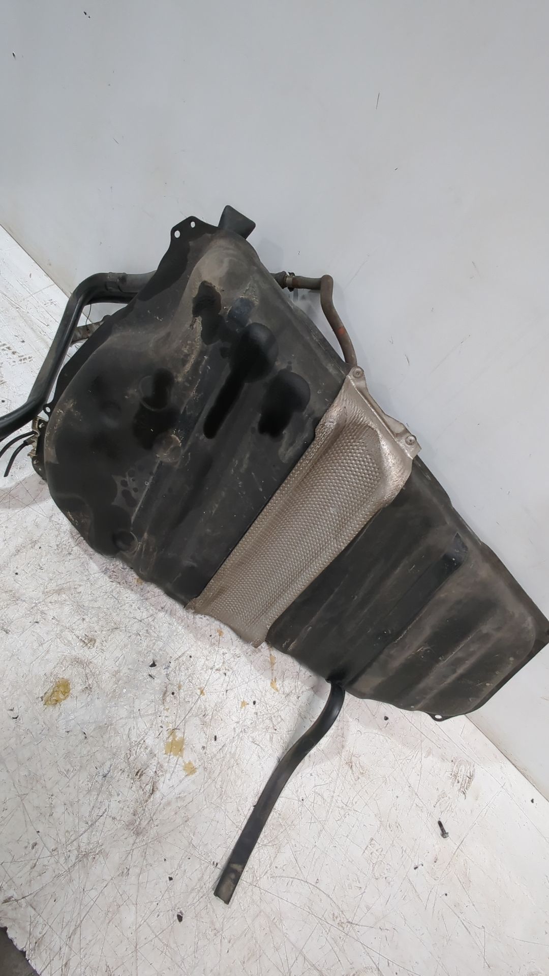 deposito_combustible_770010f020_toyota_corolla_verso_zer_zze12_r1_2_2_d_4d_aur10