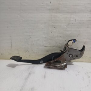 pedal_freno_471010f010_toyota_corolla_verso_zer_zze12_r1_2_2_d_4d_aur10