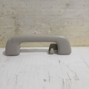 asidero_techo_trasero_derecho_7461005080b0_toyota_corolla_verso_zer_zze12_r1_2_2_d_4d_aur10