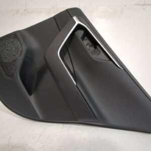 guarnecido_puerta_trasera_derecha_6763042640c5_toyota_rav_4_v_a5_h5_2_0_mxaa52