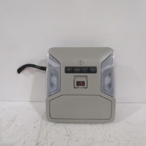 luz_interior_8126042l30b0_toyota_rav_4_v_a5_h5_2_0_mxaa52