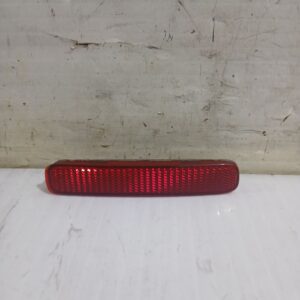 piloto_trasero_central_e43020003_toyota_rav_4_v_a5_h5_2_0_mxaa52