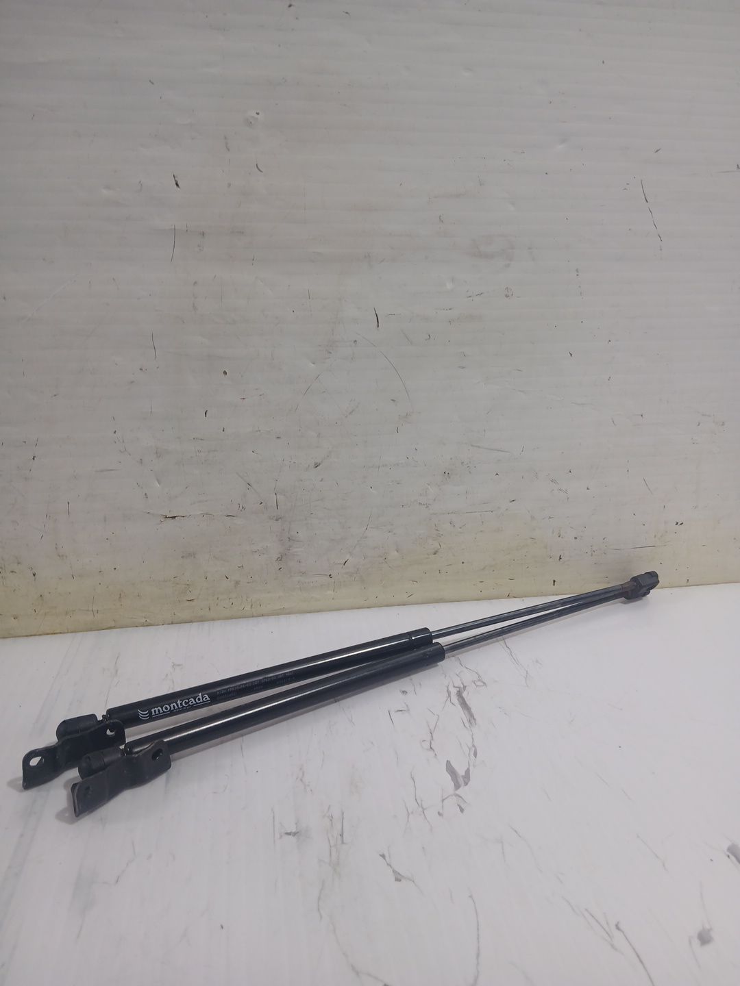 amortiguadores_maletero_porton_817801d010_kia_carens_iii_monospace_un_2_0_crdi_140