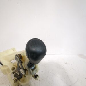 palanca_cambio_437001d200_kia_carens_iii_monospace_un_2_0_crdi_140