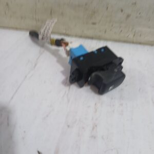 mando_elevalunas_trasero_izquierdo_935801d000_kia_carens_iii_monospace_un_2_0_crdi_140