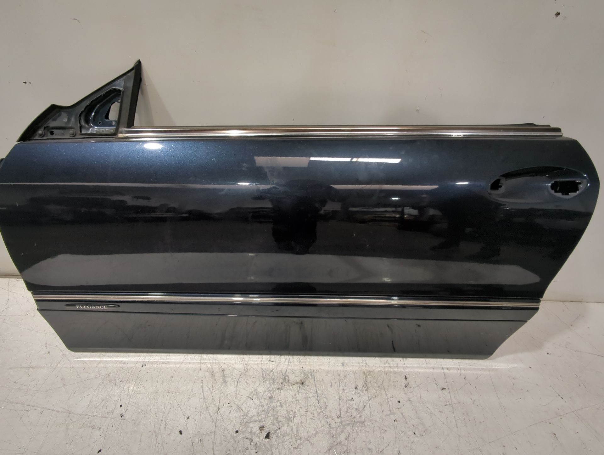 puerta_delantera_izquierda_209720010528_mercedes_benz_clk_c209_clk_240_209_361