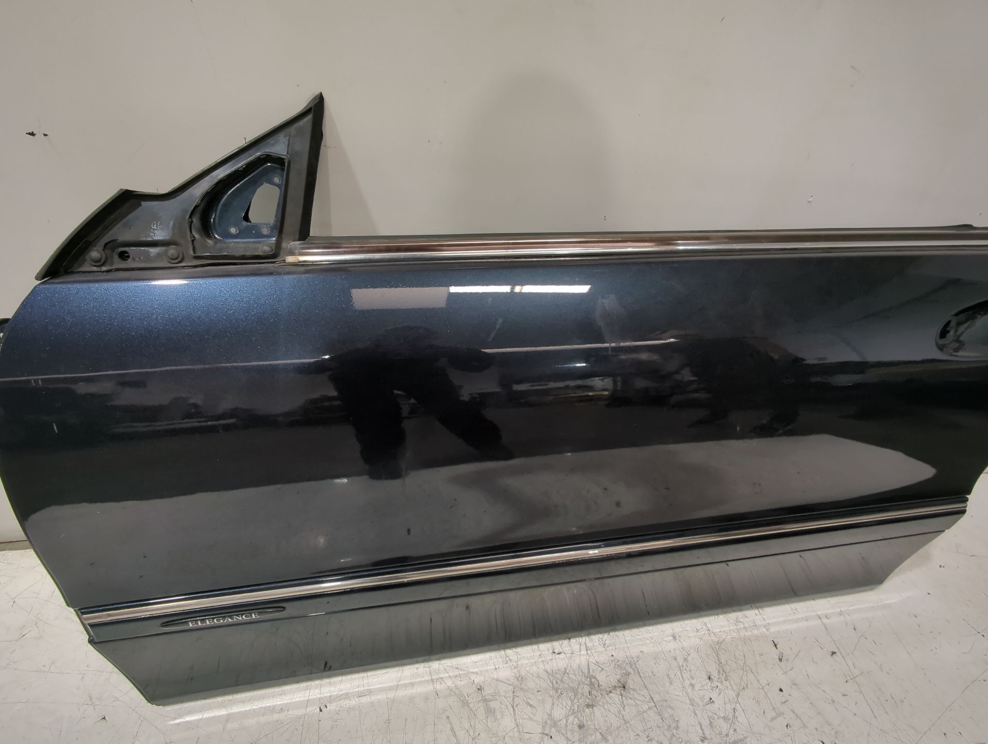 puerta_delantera_izquierda_209720010528_mercedes_benz_clk_c209_clk_240_209_361