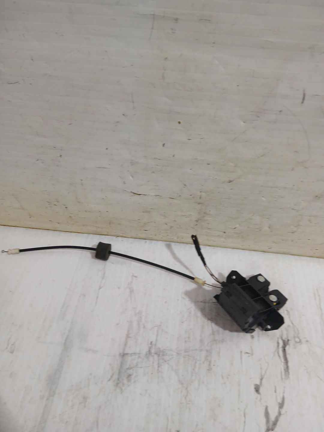 cerradura_maletero_porton_2037500184_mercedes_benz_clk_c209_clk_240_209_361