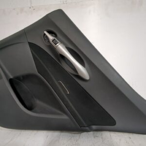 guarnecido_puerta_trasera_derecha_6763002n10b0_toyota_auris_e15_1_33_dual_vvti_nre150