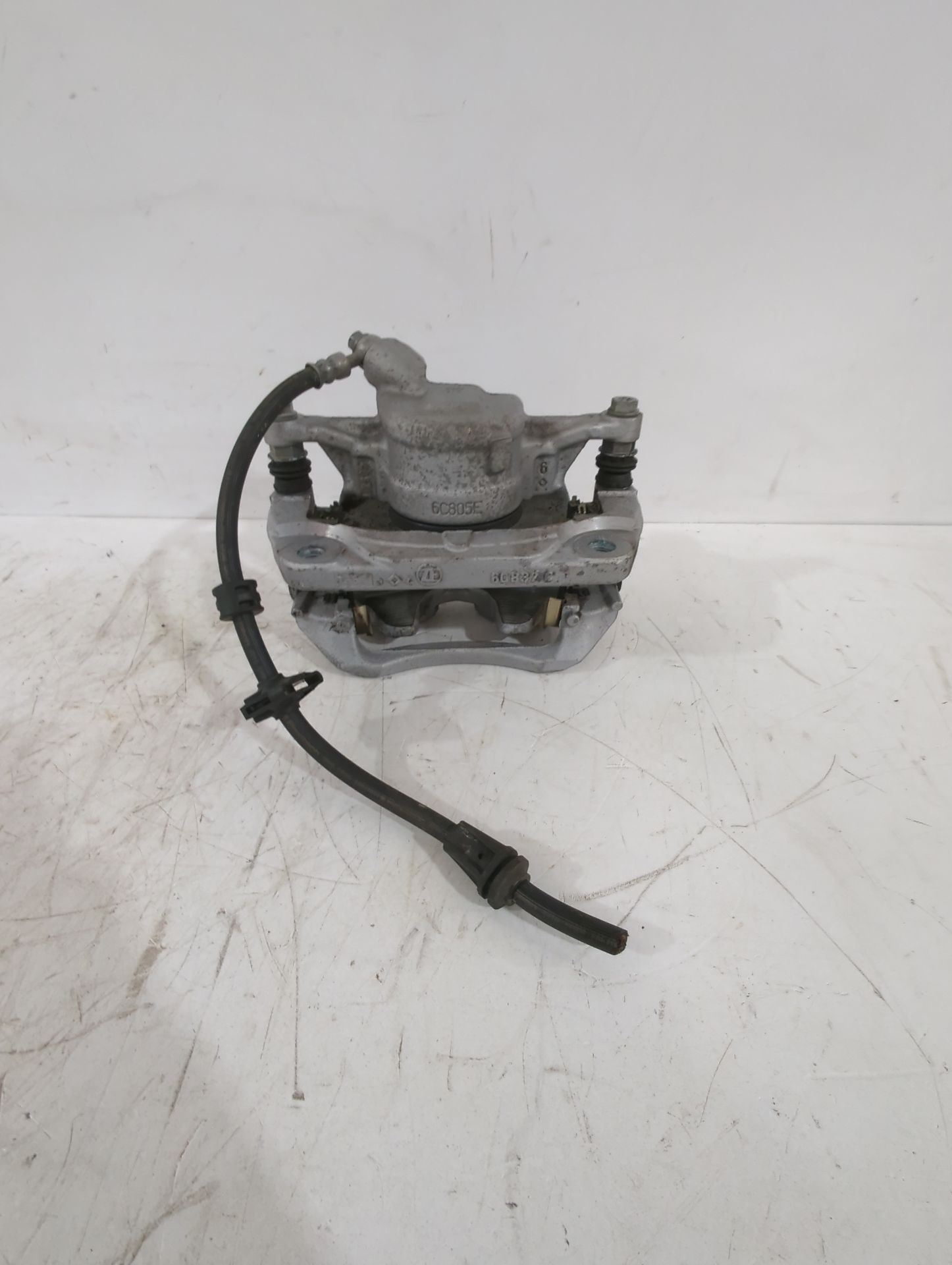 pinza_de_freno_delantera_izquierda_1647879980_peugeot_rifter_1_5_bluehdi_100