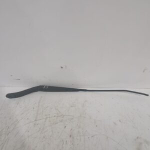 brazo_limpia_delantero_izquierdo_1615627180_citr_n_jumpy_iii_furgoneta_v_1_5_bluehdi_100