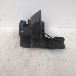 puntera_paragolpes_trasera_derecha_9816808080_peugeot_rifter_1_5_bluehdi_100