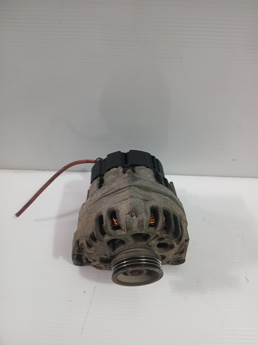 alternador_8200064344d_renault_clio_ii_bb_cb_1_2_bb0a_bb0f_bb10_bb1k_bb28_bb2d_bb2h_cb0a