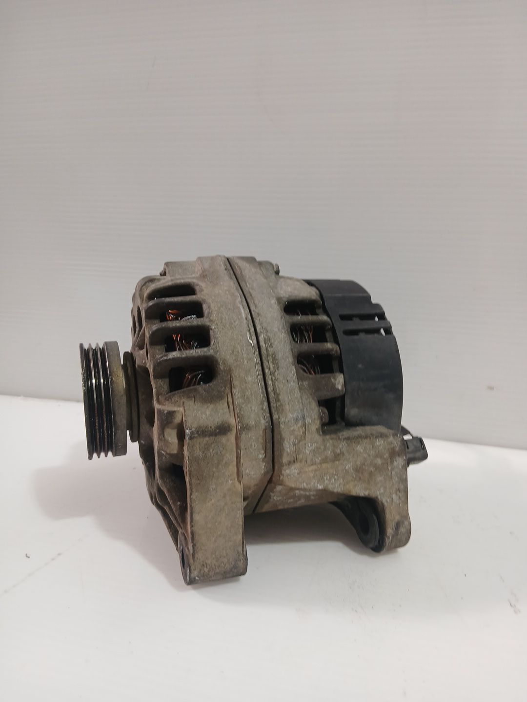 alternador_8200064344d_renault_clio_ii_bb_cb_1_2_bb0a_bb0f_bb10_bb1k_bb28_bb2d_bb2h_cb0a