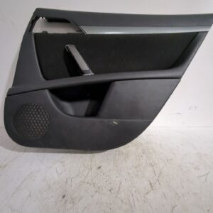 guarnecido_puerta_trasera_derecha_9330kc_peugeot_407_6d_2_0_hdi_135_6drhrh_6drhre_6drhrg_6drhrj