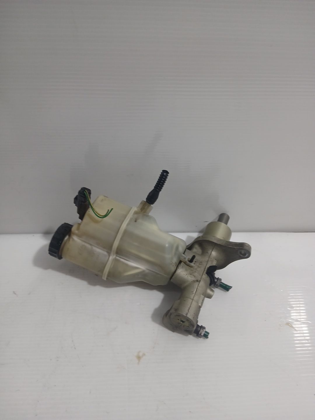 bomba_freno_0335088513_peugeot_407_6d_2_0_hdi_135_6drhrh_6drhre_6drhrg_6drhrj