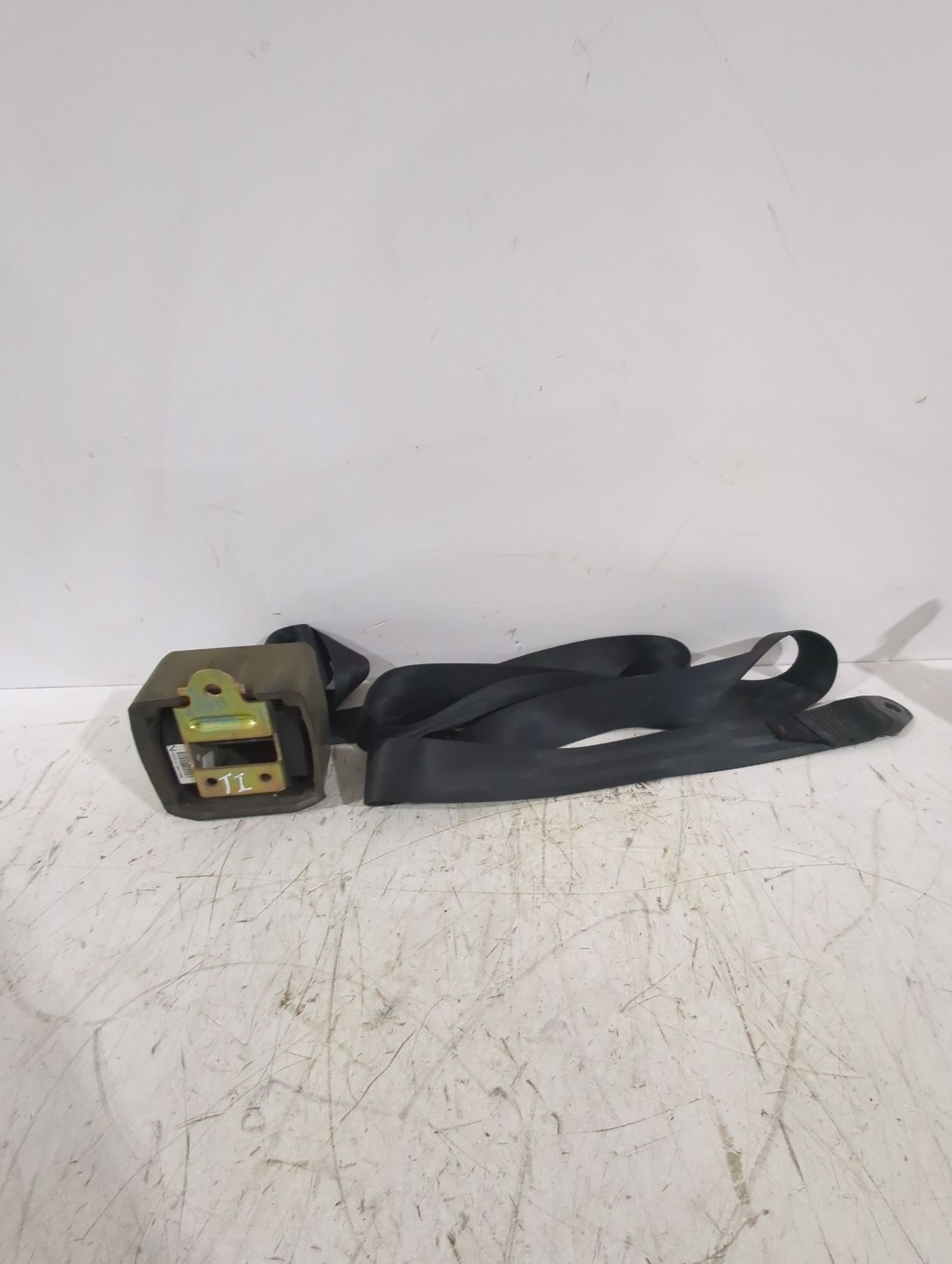 cinturon_seguridad_trasero_izquierdo_9440739xx_peugeot_407_6d_2_0_hdi_135_6drhrh_6drhre_6drhrg_6drhrj