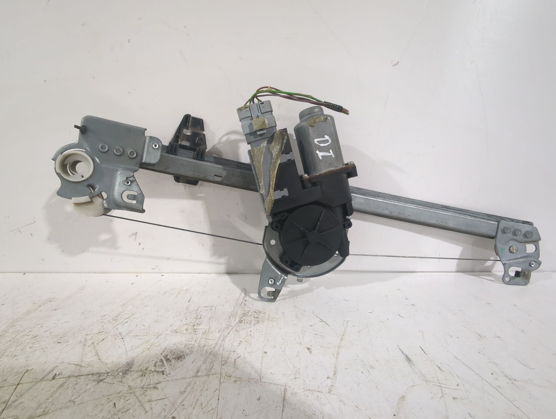 elevalunas_delantero_izquierdo_9221aq_citr_n_c3_i_fc_fn_1_4_i