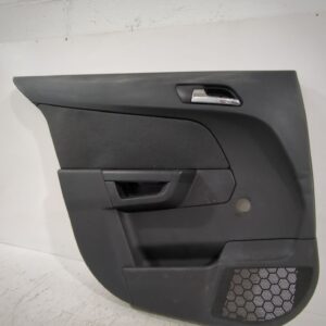 guarnecido_puerta_trasera_izquierda_13153917_opel_astra_h_a04_1_7_cdti_l48