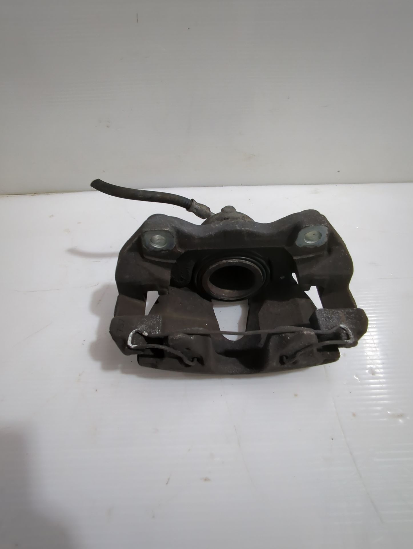 pinza_de_freno_delantera_izquierda_542471_opel_astra_h_a04_1_7_cdti_l48