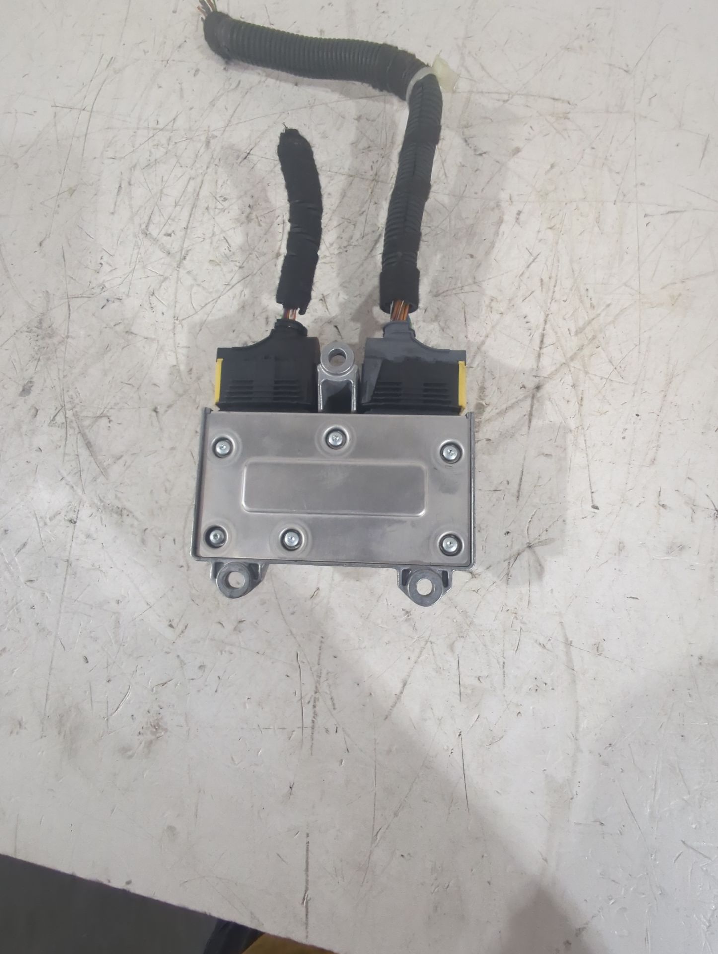 centralita_airbag_4208b4_13227920_opel_astra_h_a04_1_7_cdti_l48