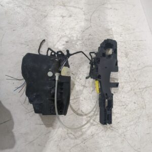 cerradura_puerta_delantera_derecha_51247840617_bmw_1_e87_120_d