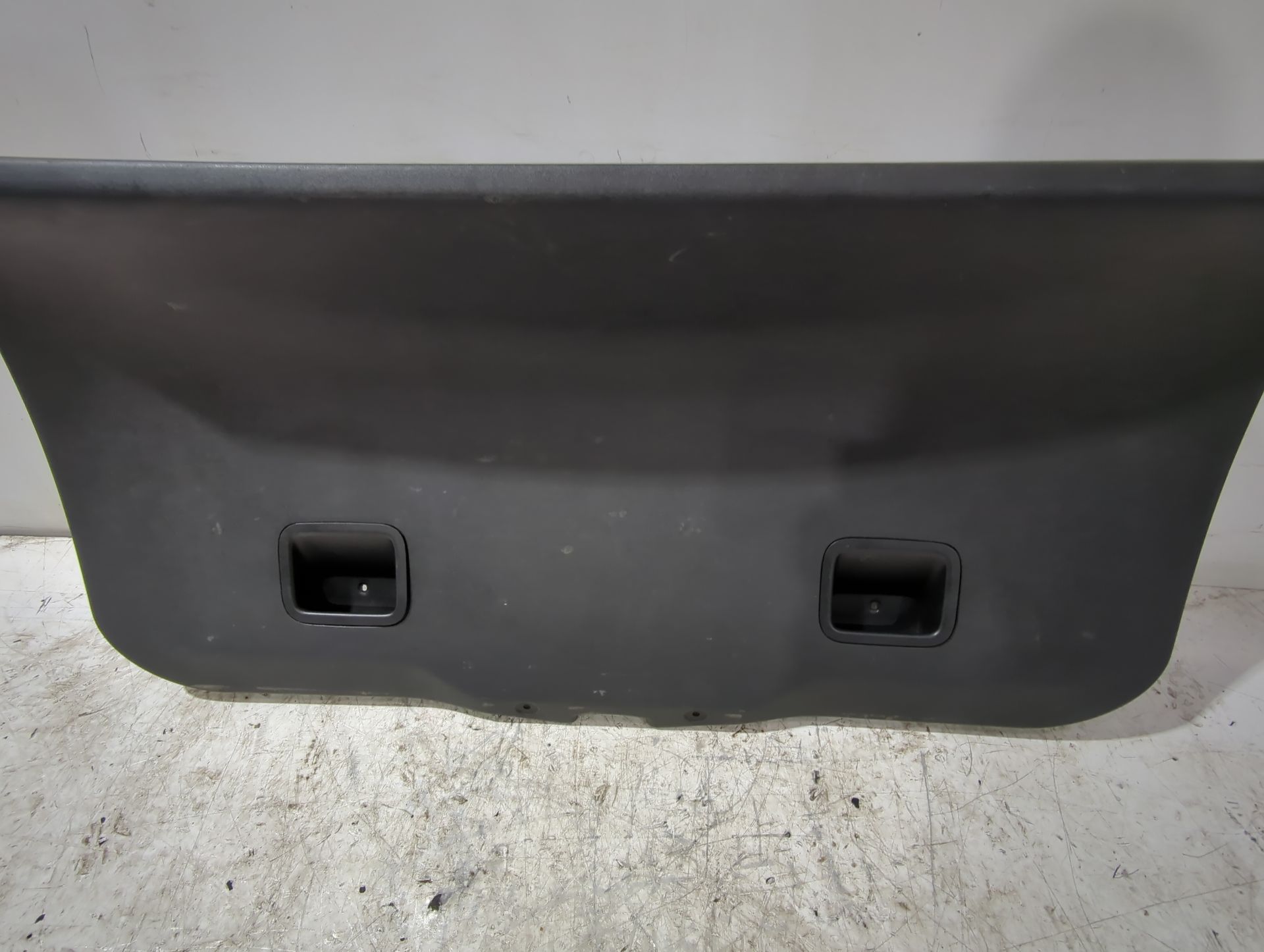 guarnecido_porton_trasero_9685550977_citr_n_c4_grand_picasso_i_ua_1_6_hdi