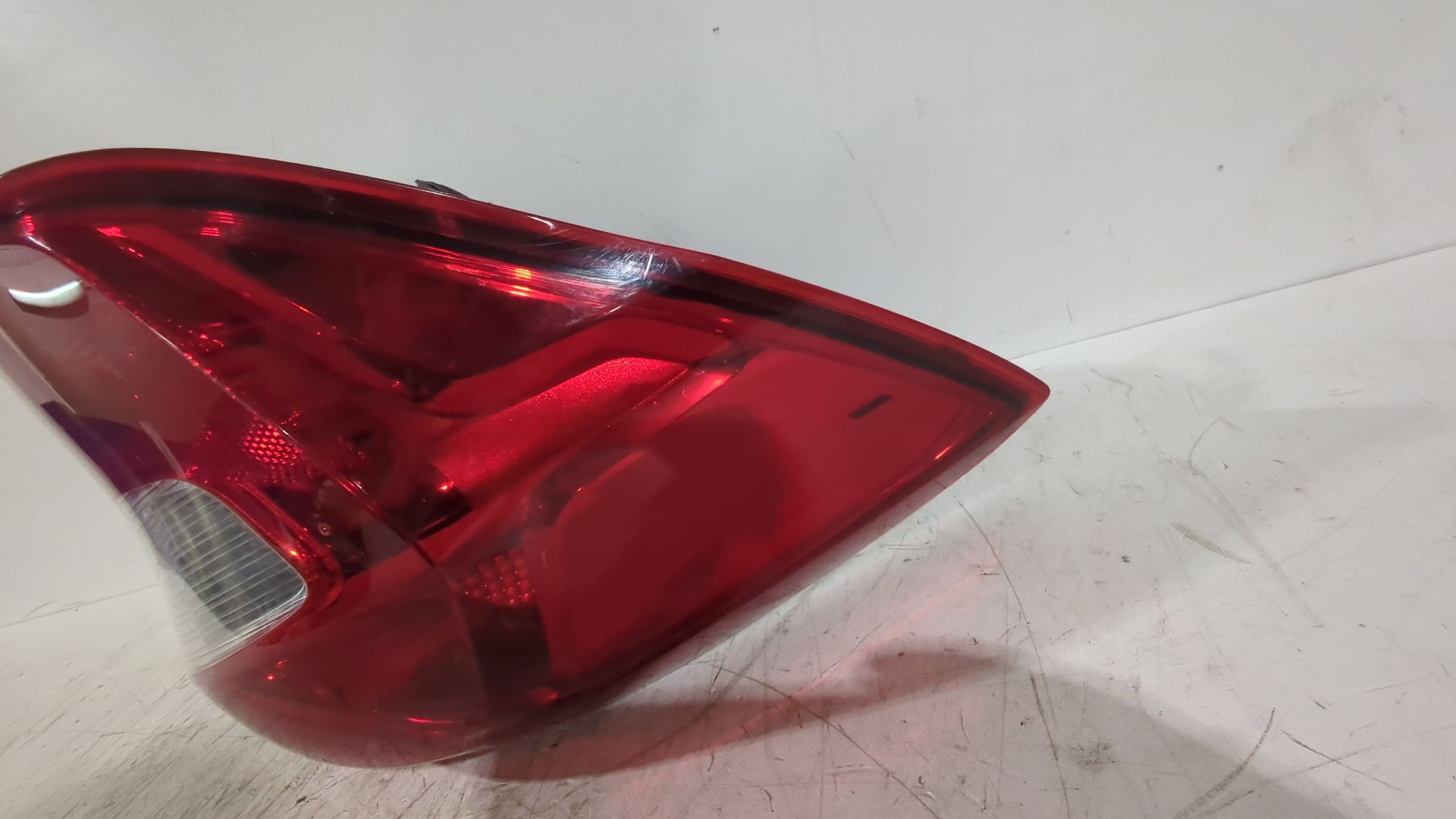 piloto_trasero_izquierdo_2036849_ford_ka_iii_uk_fk_1_2