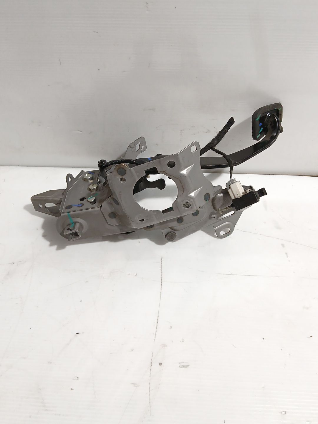 pedal_freno_2107407_ford_ka_iii_uk_fk_1_2