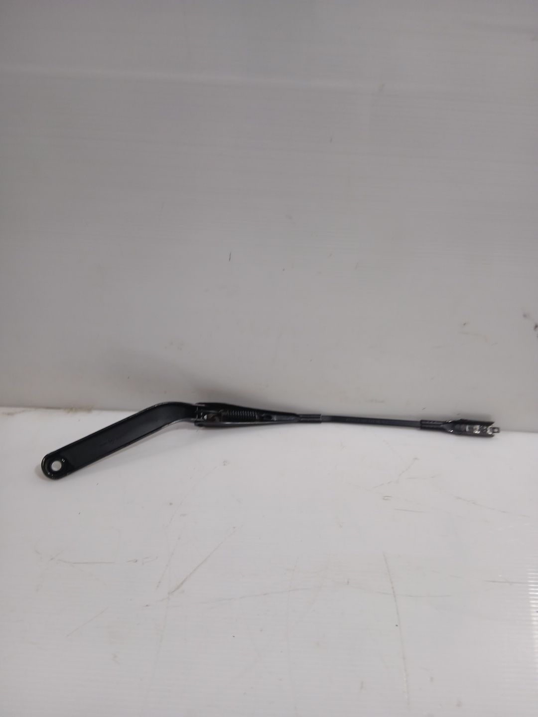 brazo_limpia_delantero_izquierdo_61619450003_bmw_1_e87_120_d