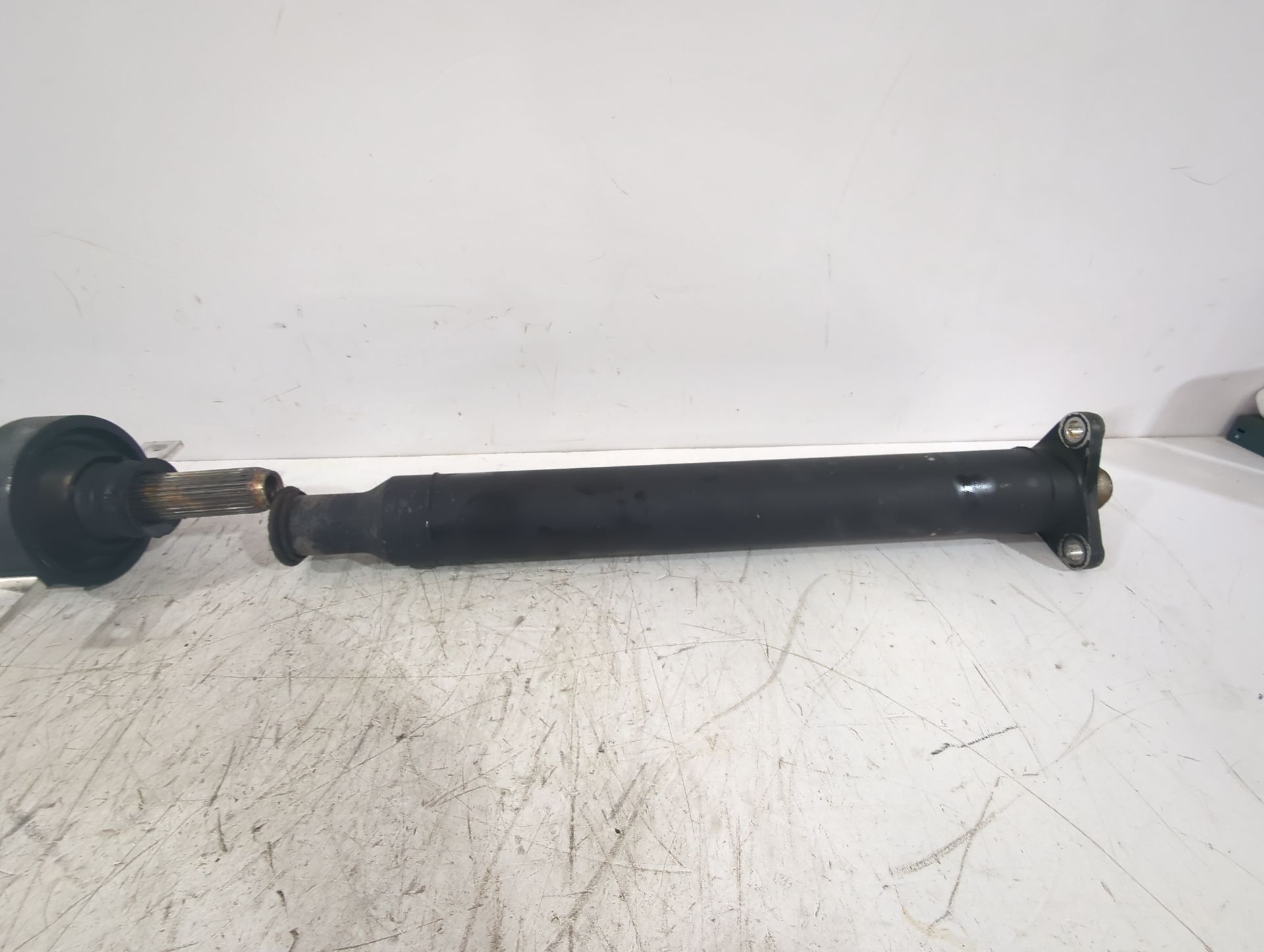 transmision_central_752613607e87_bmw_1_e87_120_d