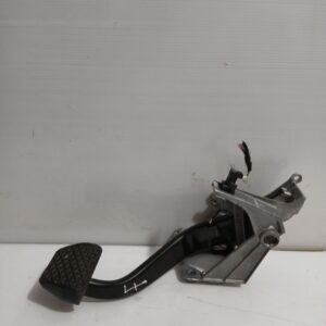 pedal_freno_35006762926_bmw_1_e87_120_d