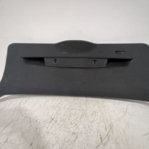 guarnecido_porton_trasero_56646711_bmw_1_e87_120_d