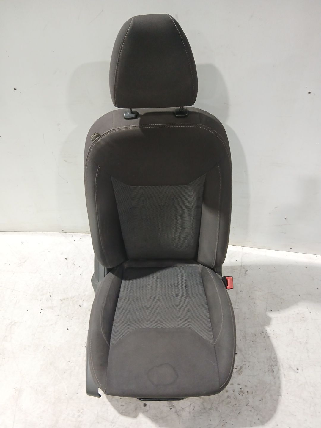 asiento_delantero_derecho_1949760_ford_ka_iii_uk_fk_1_2