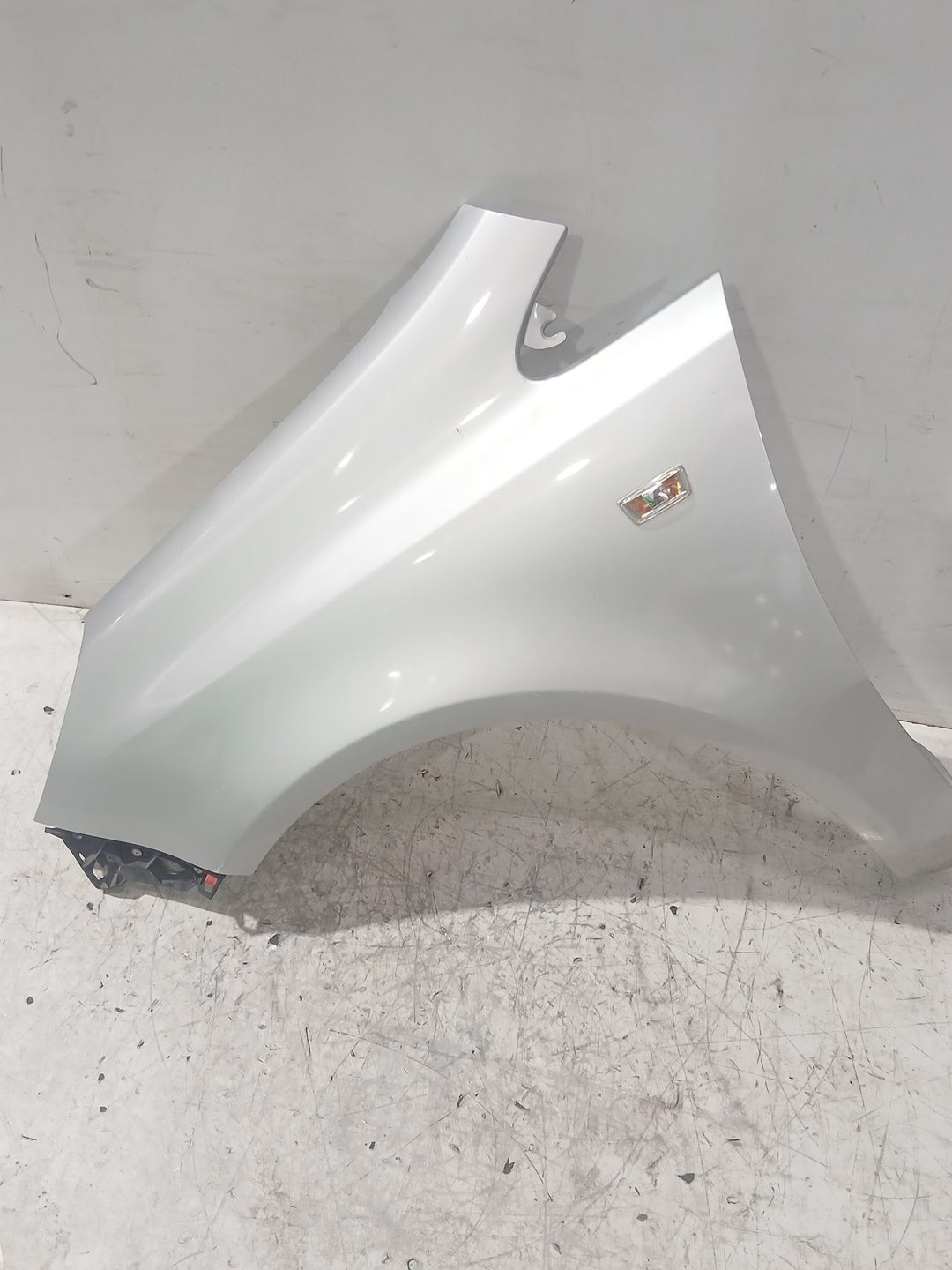 aleta_delantera_izquierda_93189645_opel_corsa_d_s07_1_3_cdti_l08_l68